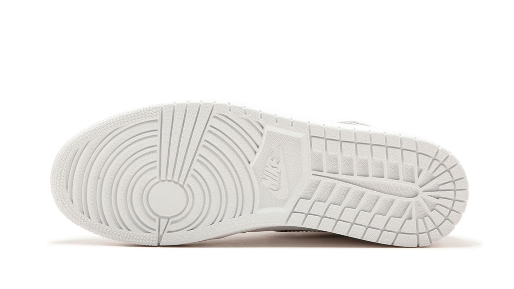 AIR JORDAN 1 RETRO HIGH OG "Premium Essentials"