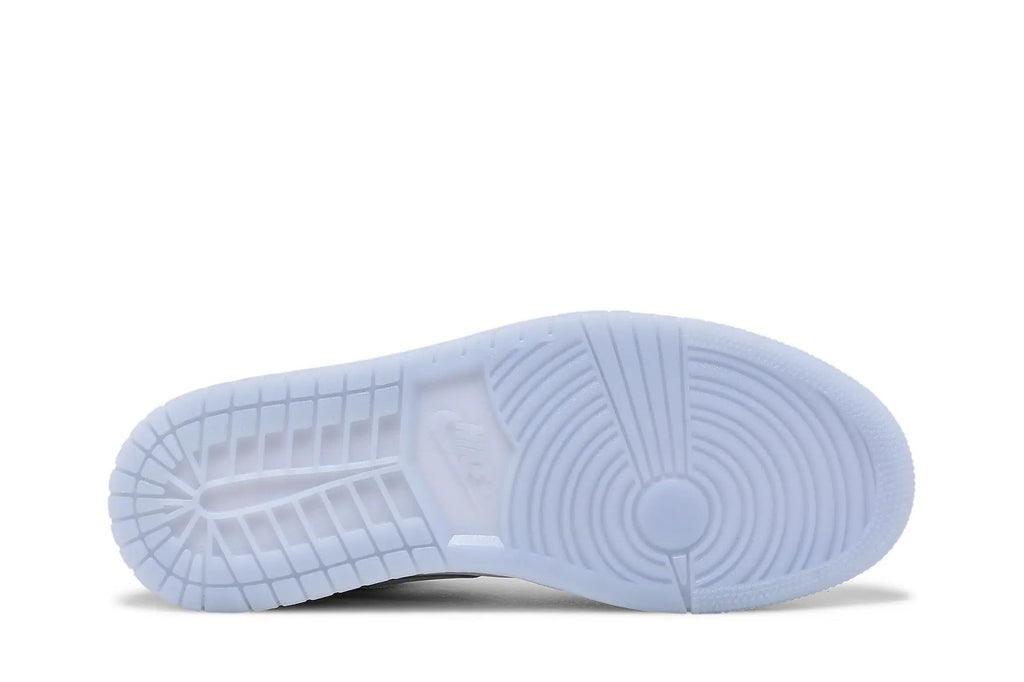 Wmns Jordan 1 Low 'White Wolf Grey'