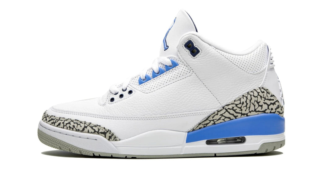 Air Jordan 3 Retro "UNC"