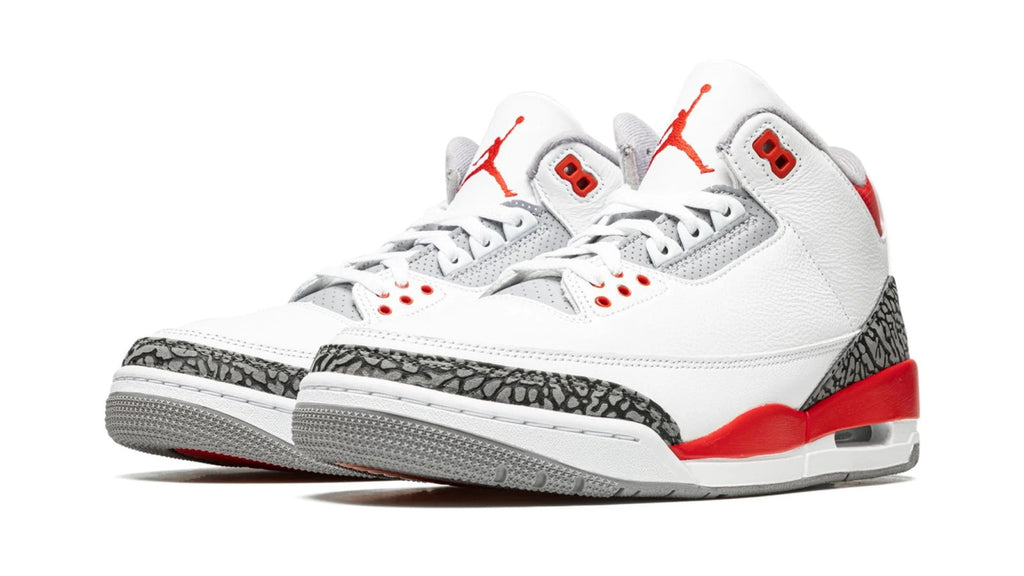 Air Jordan 3 Retro "Fire Red 2022"