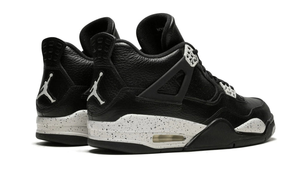 Air Jordan 4 Retro LS "Oreo"