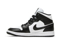 Wmns Jordan 1 Mid 'Panda'