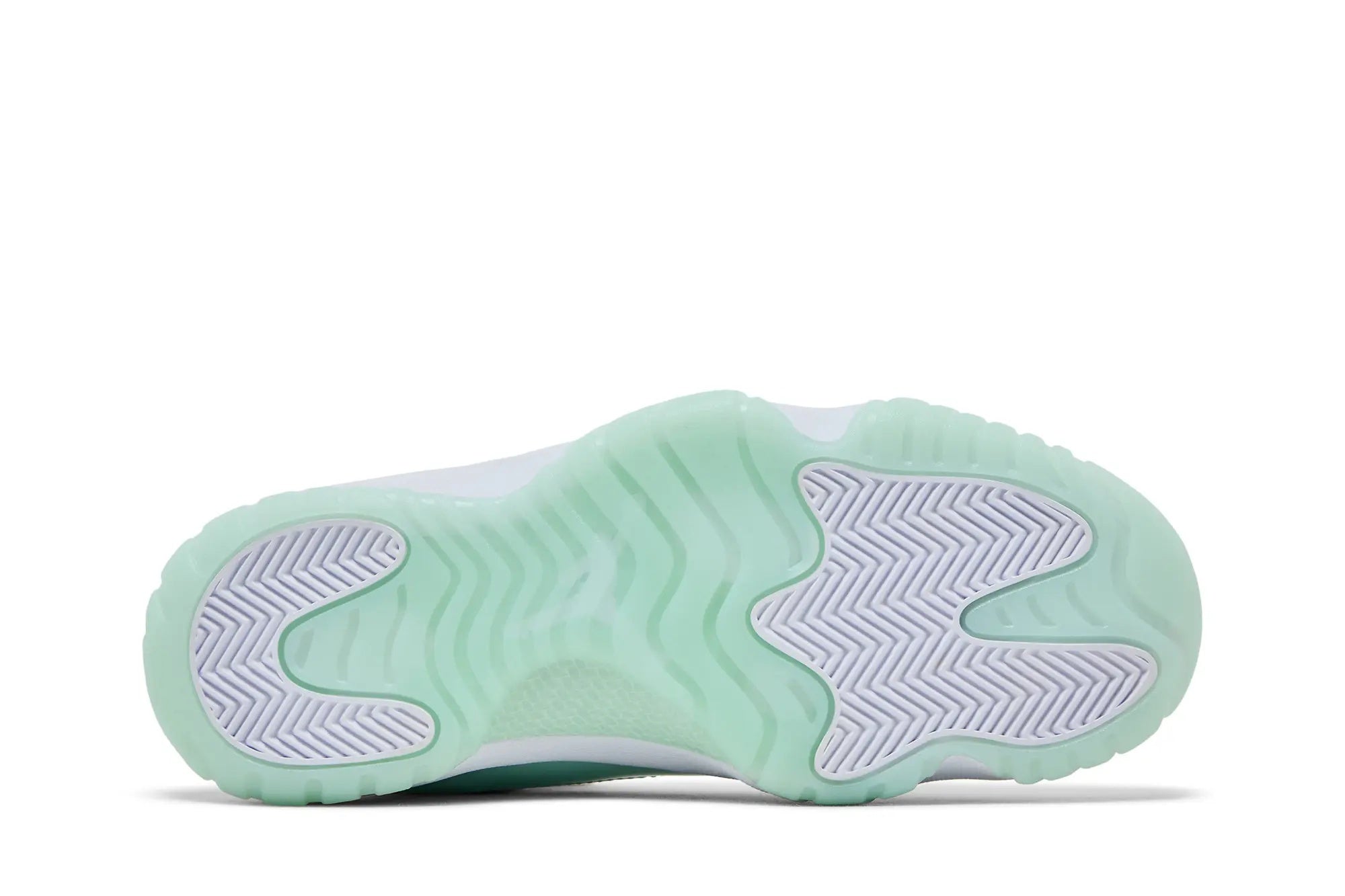 Wmns Jordan 11 Retro Low 'Igloo'