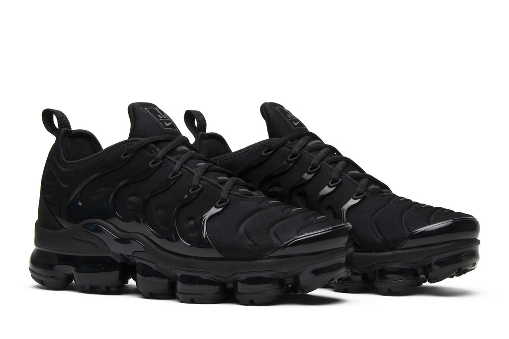 Air VaporMax Plus 'Triple Black'