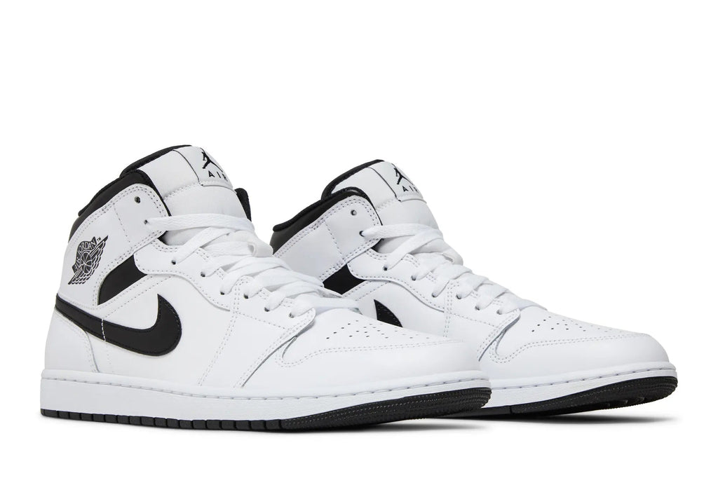 Jordan 1 Mid 'White Black'