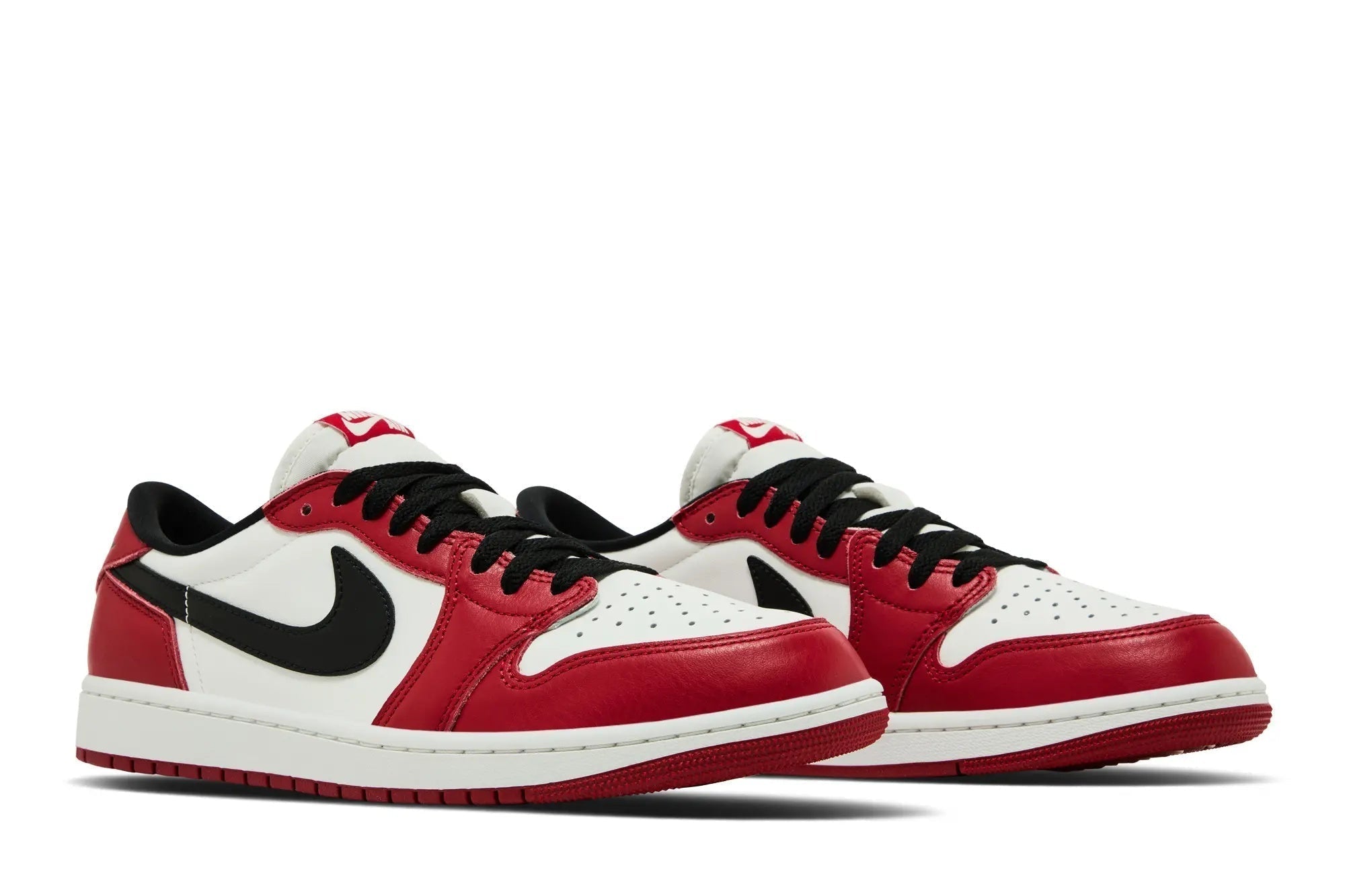 Jordan 1 Retro Low OG 'Chicago' 2025